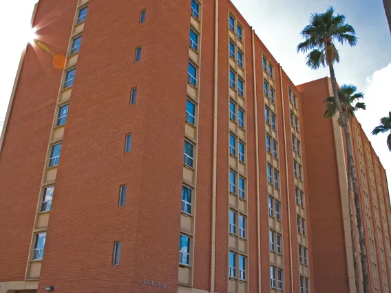 Coronado exterior