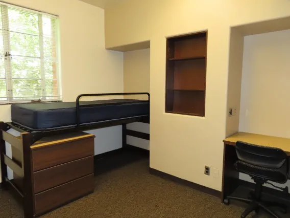 Single dorm room in Gila