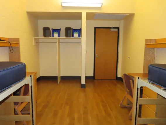 Double dorm room in Pueblo de la Cienega