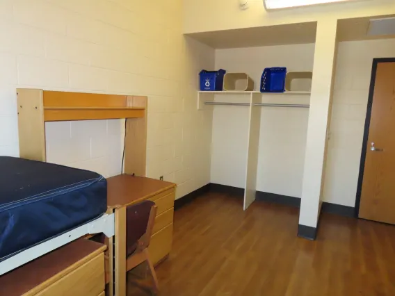 Double dorm room in Pueblo de la Cienega