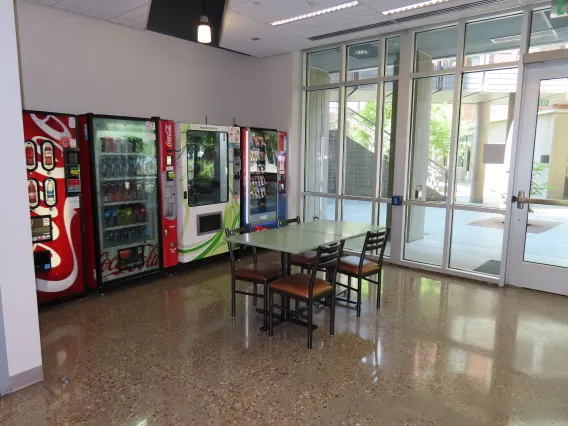 Laundry room in Likins