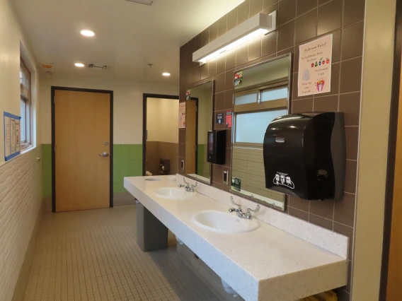 Yavapai Dorm Bathroom