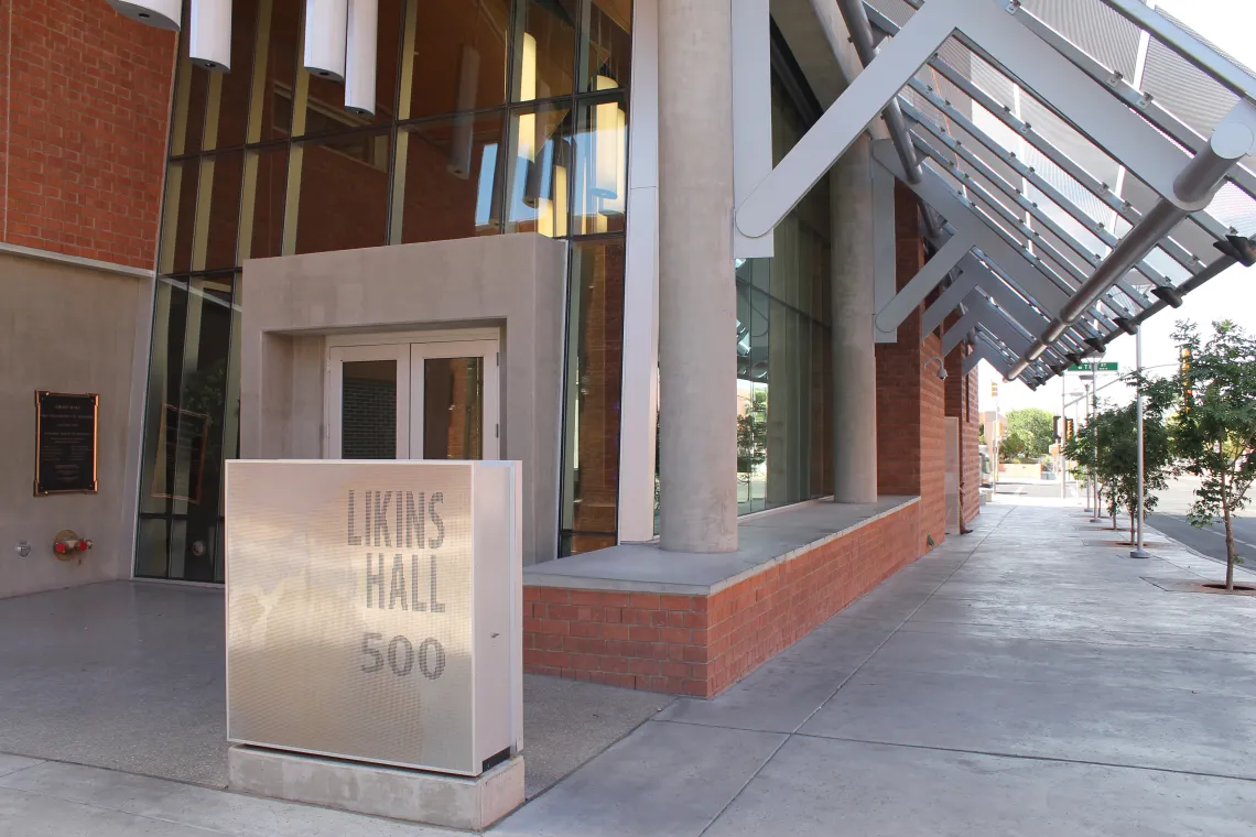 likins exterior