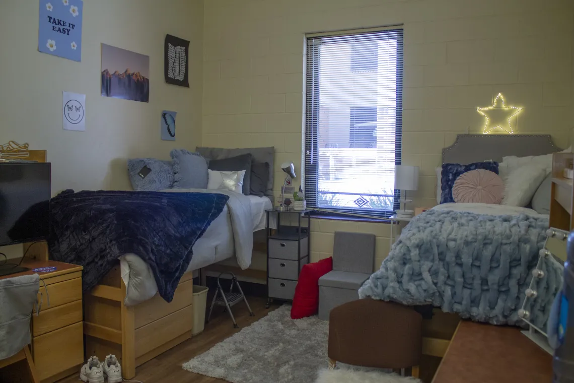 villa del puente dorm room