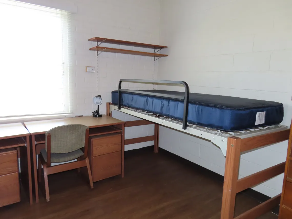 Double dorm room in Coconino