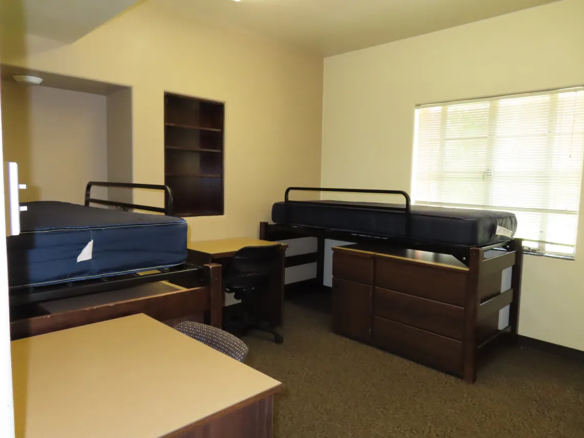 Double dorm room in Gila