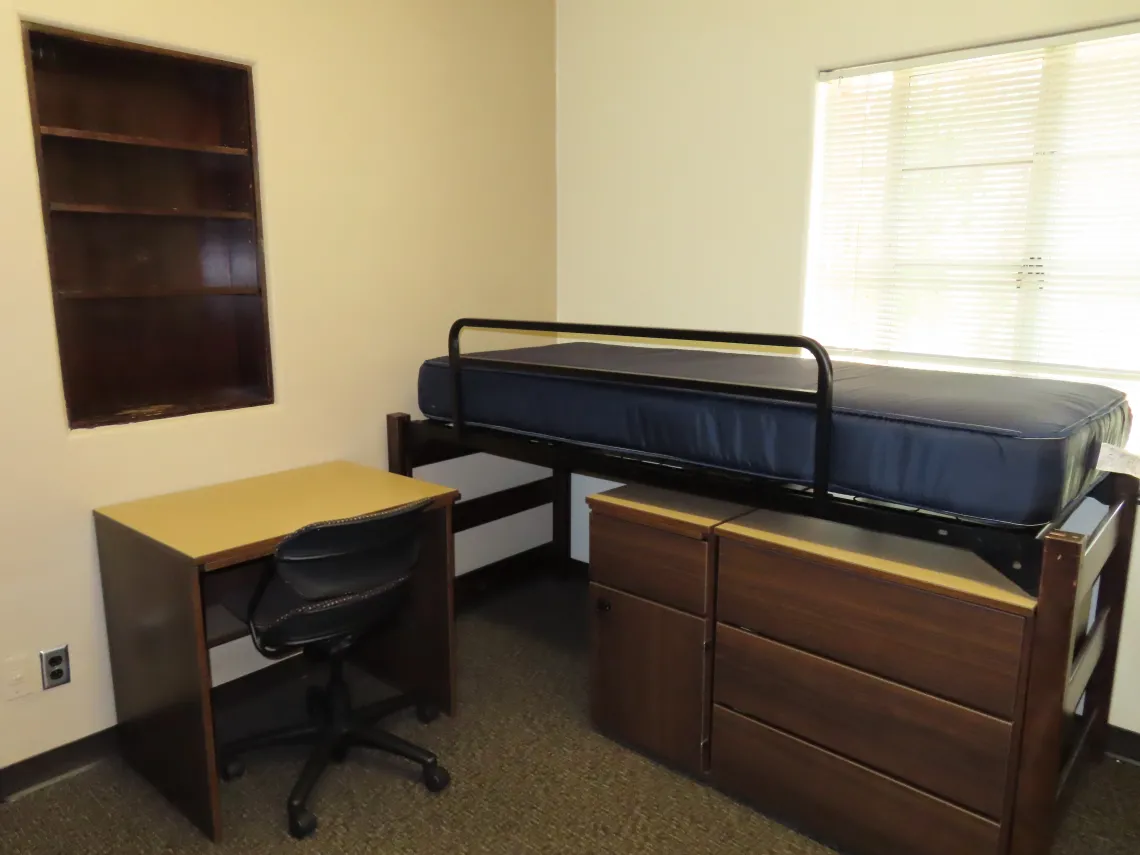 Double dorm room in Gila