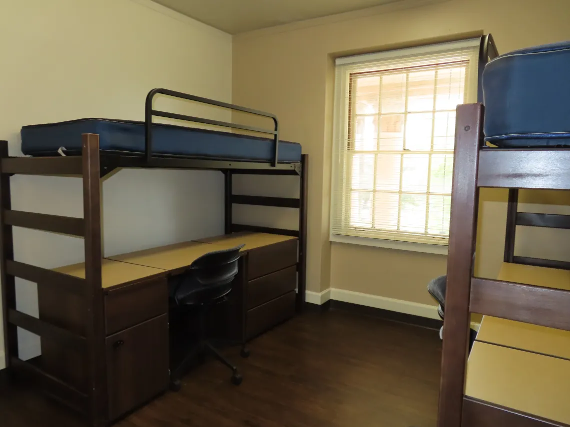 Double dorm room in Maricopa