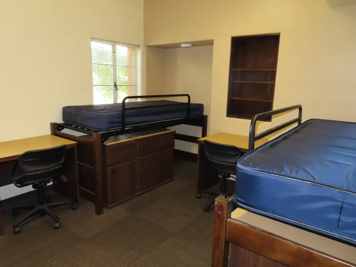 Double dorm room in Yuma